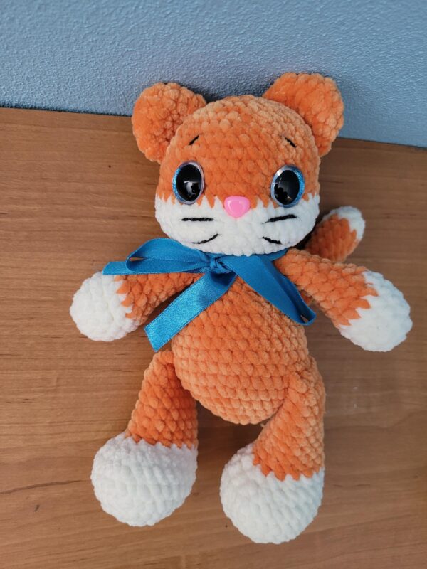 Handmade Crochet Plush Cat – Soft and Cuddly Friend - Image 10
