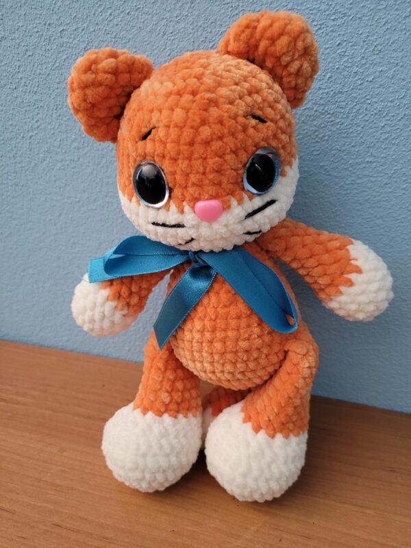 Handmade Crochet Plush Cat – Soft and Cuddly Friend - Image 9